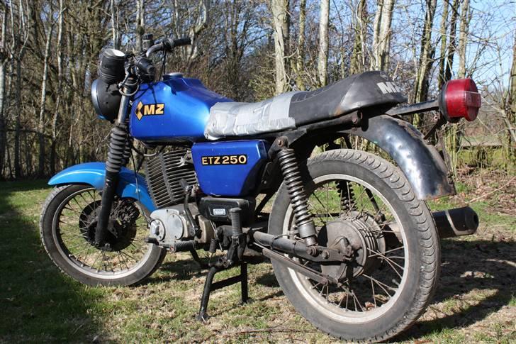 MZ ETZ 250 TIL SALG billede 2