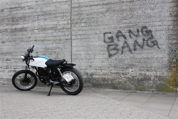 Honda CB 250 RS billede 1