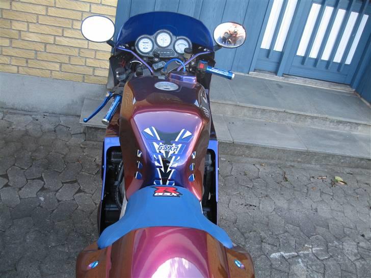 Suzuki gsxr 750(solgt) billede 7