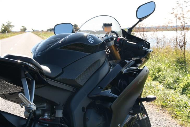 Yamaha R6 **Solgt** billede 4