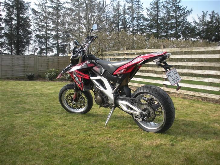 Aprilia sxv   billede 2