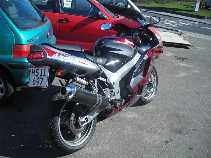 Kawasaki Zx9r billede 3