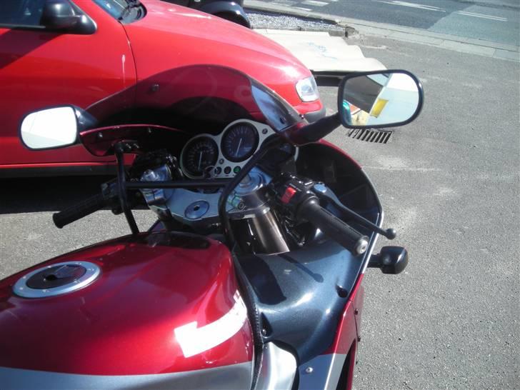 Kawasaki Zx9r billede 4