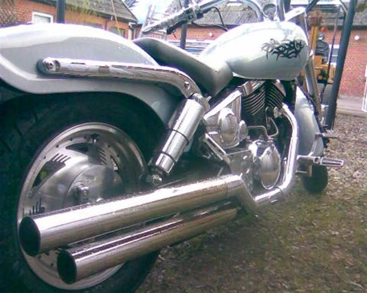 Suzuki marauder (VZ 800) - Hvalsø 2010 billede 6