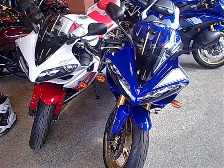 Yamaha R1 billede 8