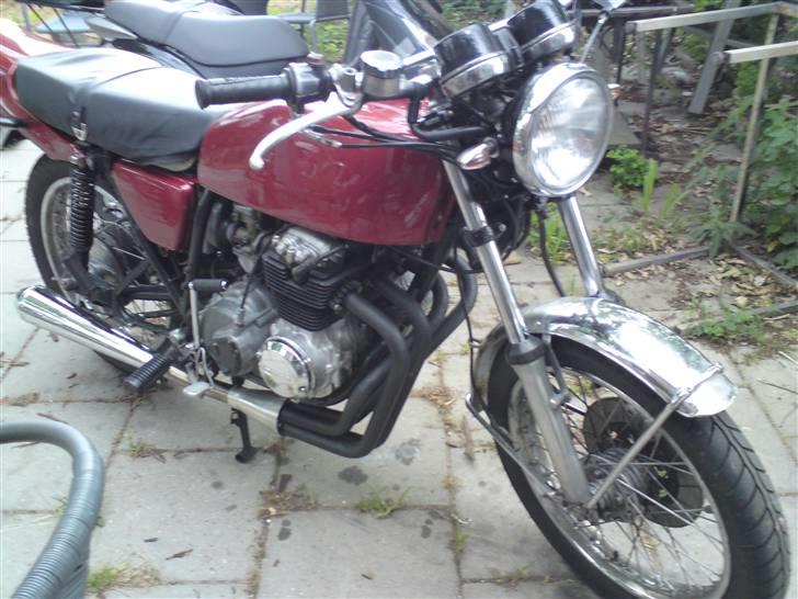 Honda cbr 400 four billede 1