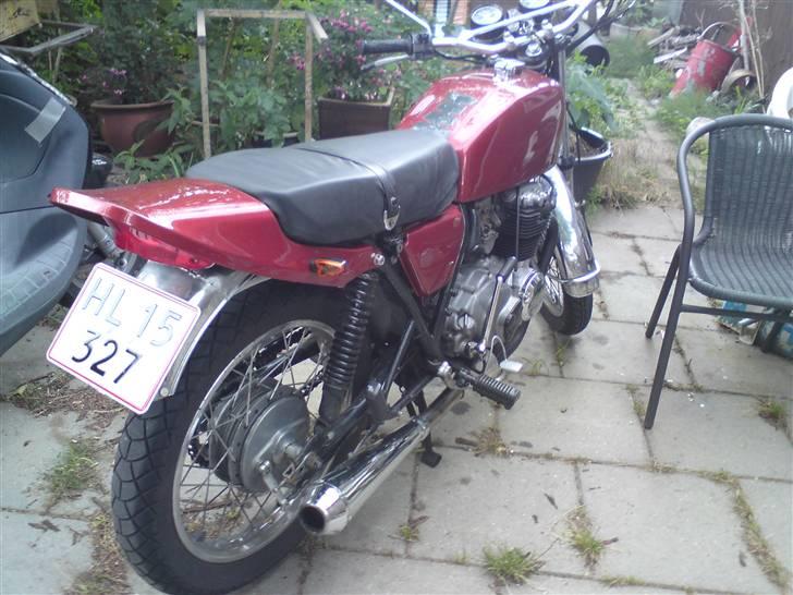 Honda cbr 400 four billede 2