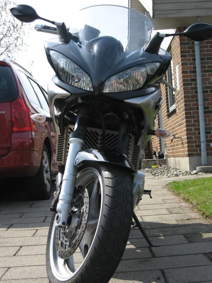 Yamaha FZ6s Fazer *Solgt* billede 11