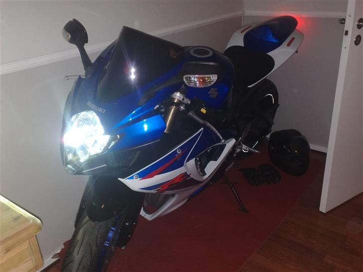 Suzuki GSXR 600ccm K7 Solgt. - vinterhi  billede 5