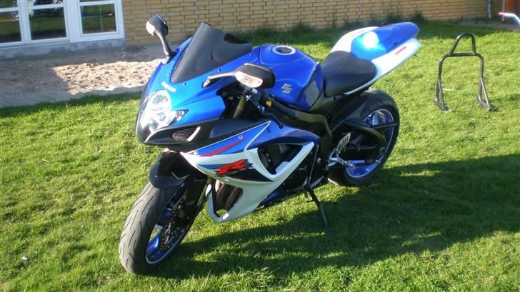 Suzuki GSXR 600ccm K7 Solgt. - d 27/4-2010  xenon billede 11