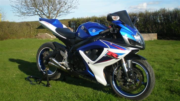 Suzuki GSXR 600ccm K7 Solgt. - d 27/4-2010 billede 16
