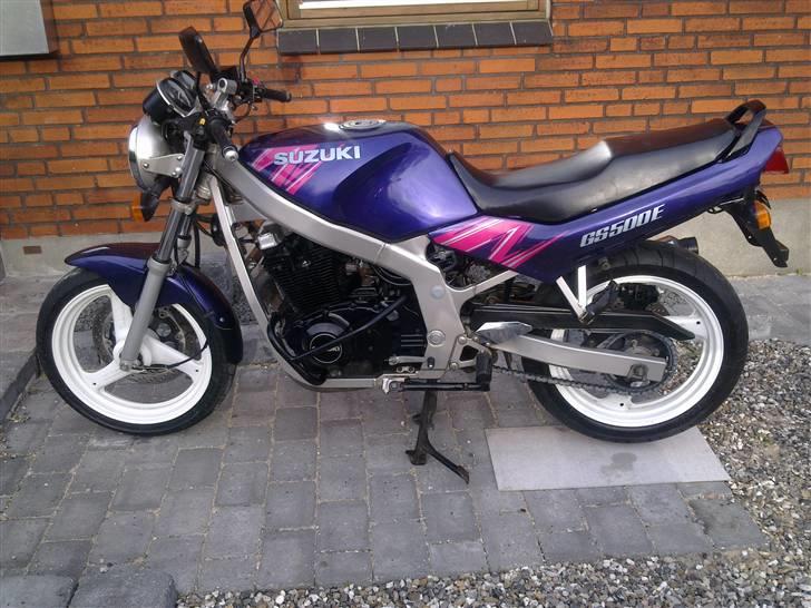 Suzuki GS 500E SOLGT - lige renset lidt billede 1