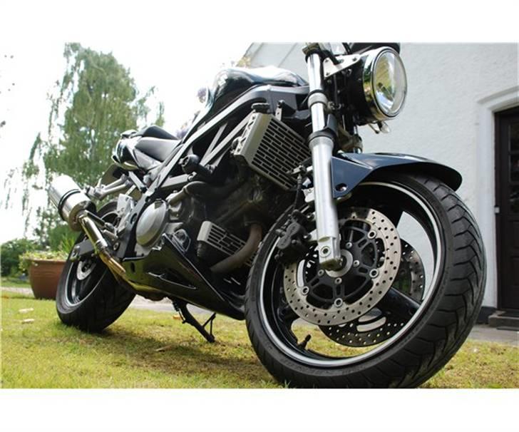 Suzuki sv 650 N K6 SOLGT billede 4