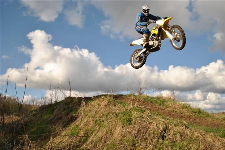 Suzuki RM-Z 250 billede 8