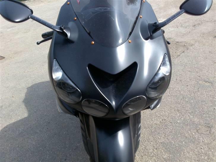 Kawasaki ZZR1400 billede 8