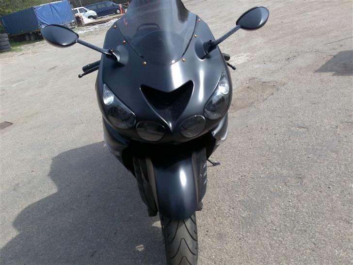 Kawasaki ZZR1400 billede 9