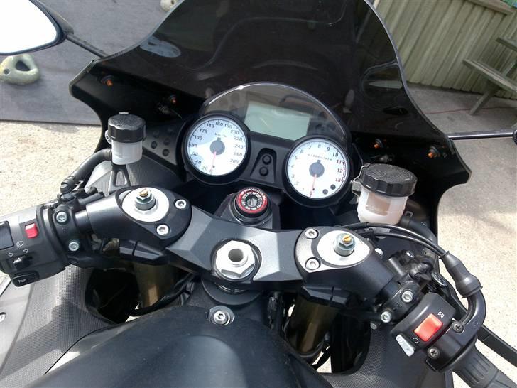 Kawasaki ZZR1400 billede 12