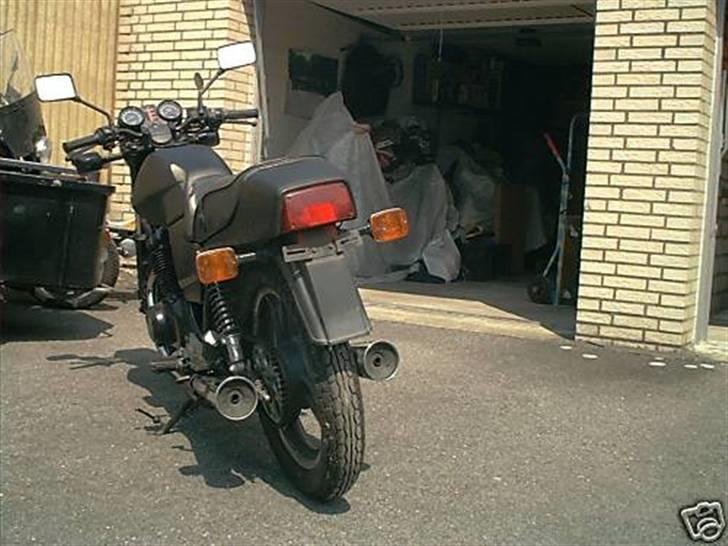 Suzuki GSX 400 - Den tyskimporteret motocykel, brugt til ombygning billede 15