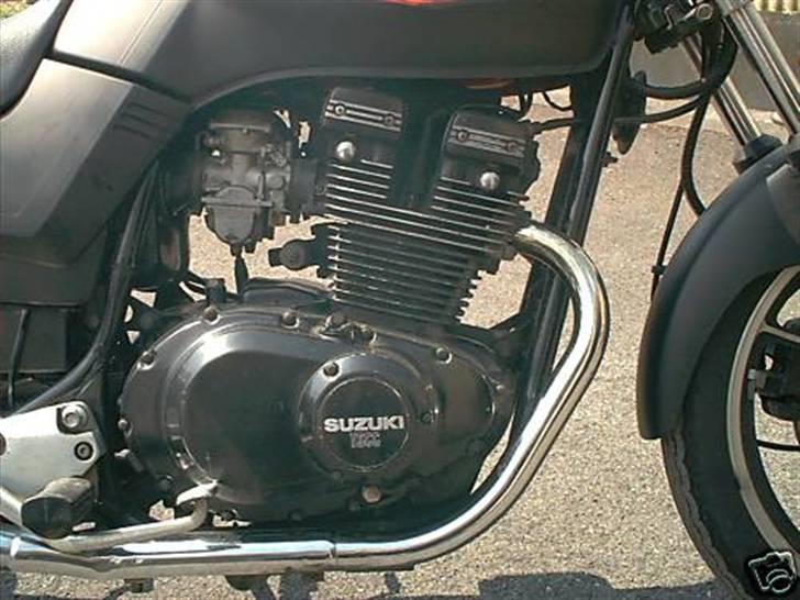 Suzuki GSX 400 - Den tyskimporteret motocykel, brugt til ombygning billede 18