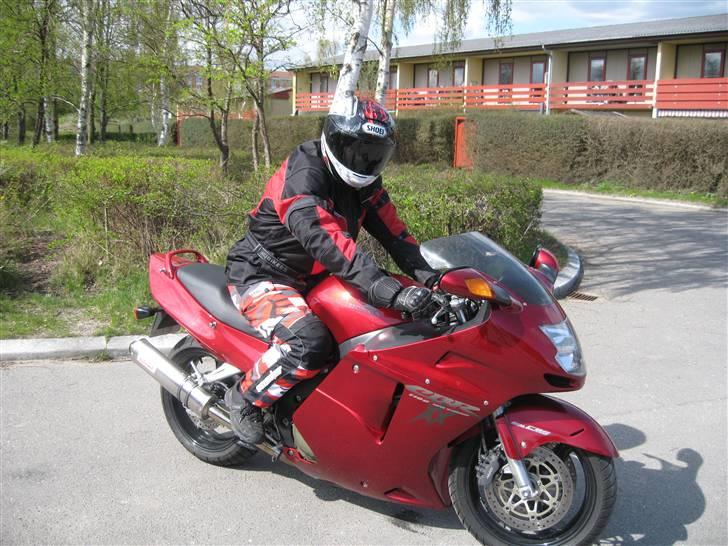 Honda CBR 1100 XX R.I.P - med det nye tøj :) billede 14