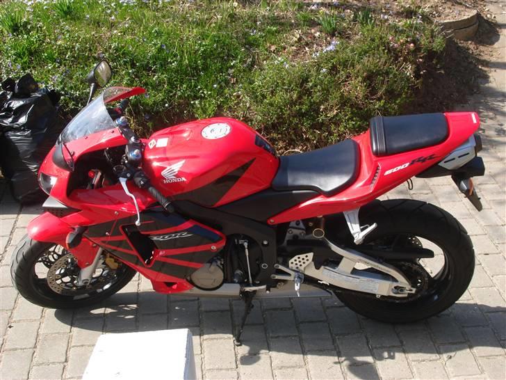 Honda CBR 600 RR billede 15