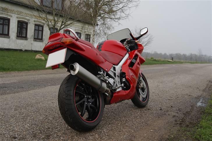 Honda VFR 750 RC36 *Solgt 2013* - 180 bred bagdæk - kan godt li:D billede 17