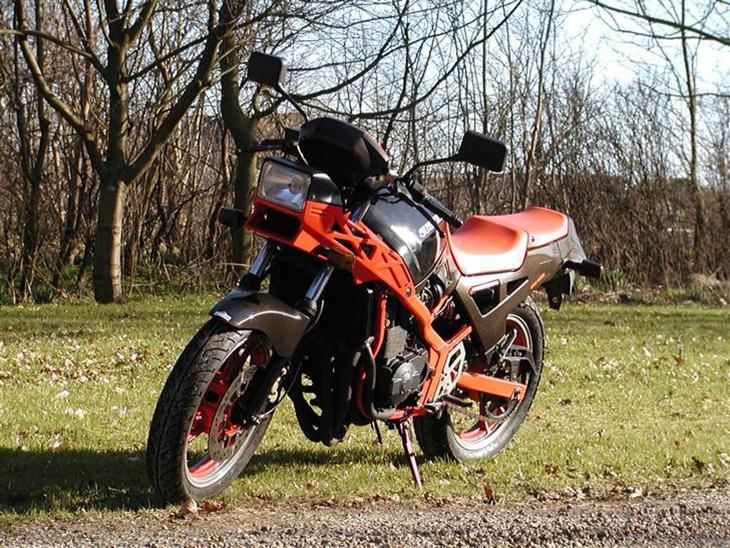 Сузуки gsx 400 impulse