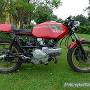 Ducati Pantah 600 caferacer