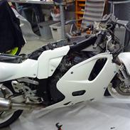 Suzuki gsxr 600