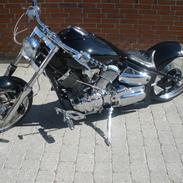Yamaha xvs 1100 dragstar