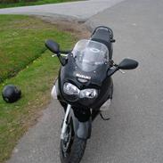 Suzuki GSX750F (The Black Gubbi)