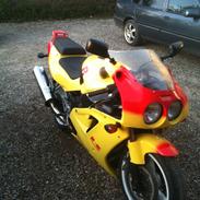 Kawasaki zxr 750