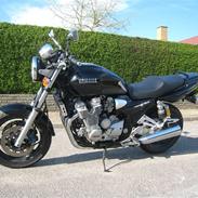 Yamaha XJR 1300