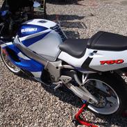 Suzuki GSX-R 750