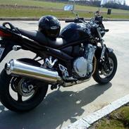 Suzuki Bandit GSF1250AK8
