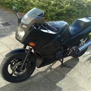 Kawasaki gpx 600 r ninja (BYTTET)
