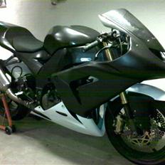 Kawasaki ZX10R Baneged