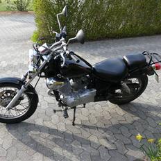 Yamaha XV 250