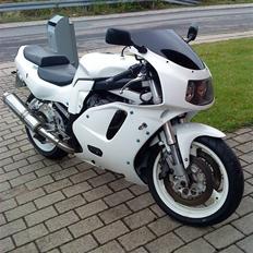 Suzuki gsxr 600