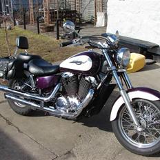 Honda Shadow VT 1100 C2