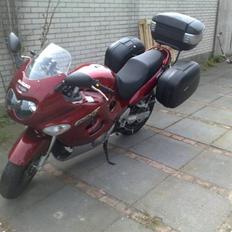 Suzuki GSX 750 F (SOLGT)