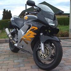 Honda CBR 600F4
