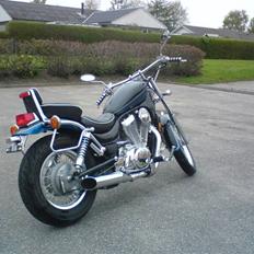 Suzuki VS 750 **Byttet væk**