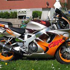 Honda cbr 900 fireblade