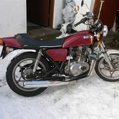 Suzuki gs 425 ( solgt)