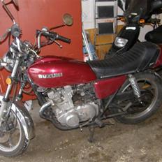 Suzuki gs 425 ( solgt)