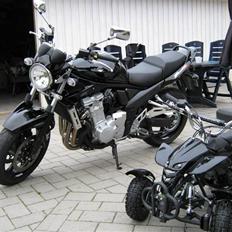 Suzuki Bandit GSF1250AK8