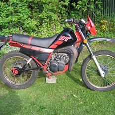 Yamaha Dt 175