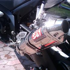 Suzuki GSX-R 1000 K8 { SOLGT }