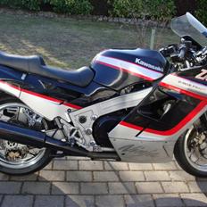 Kawasaki ZX- 10